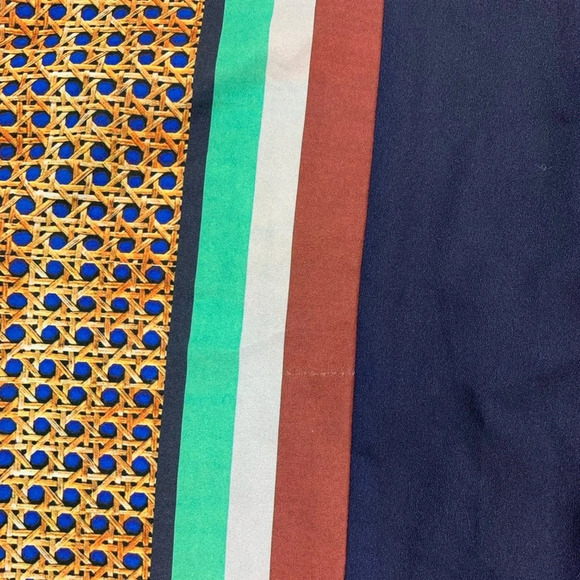 Clover Canyon Slight Hi-Low Blouse Top - Picture 7 of 8